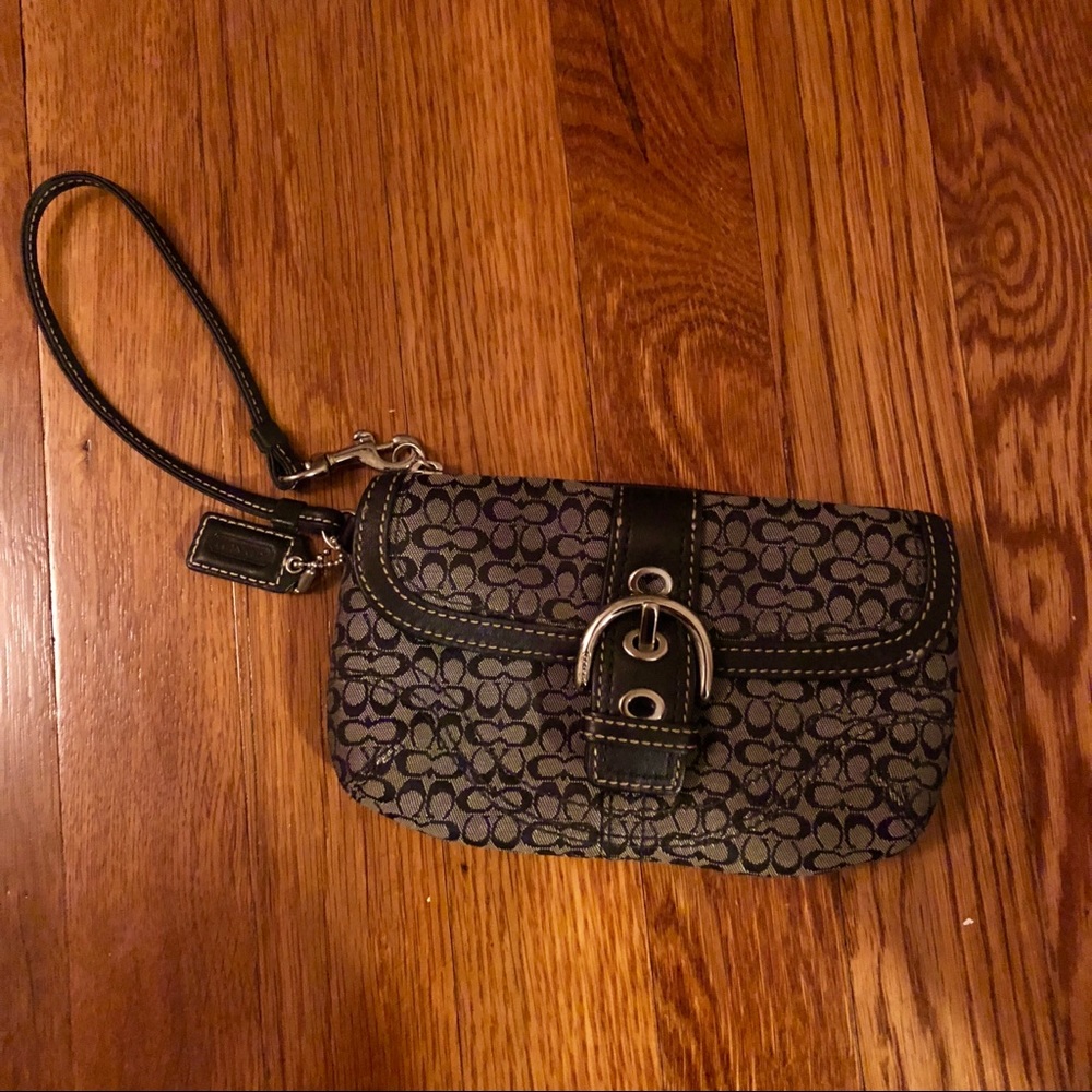 Authentic Coach Double Pocket Wristlet